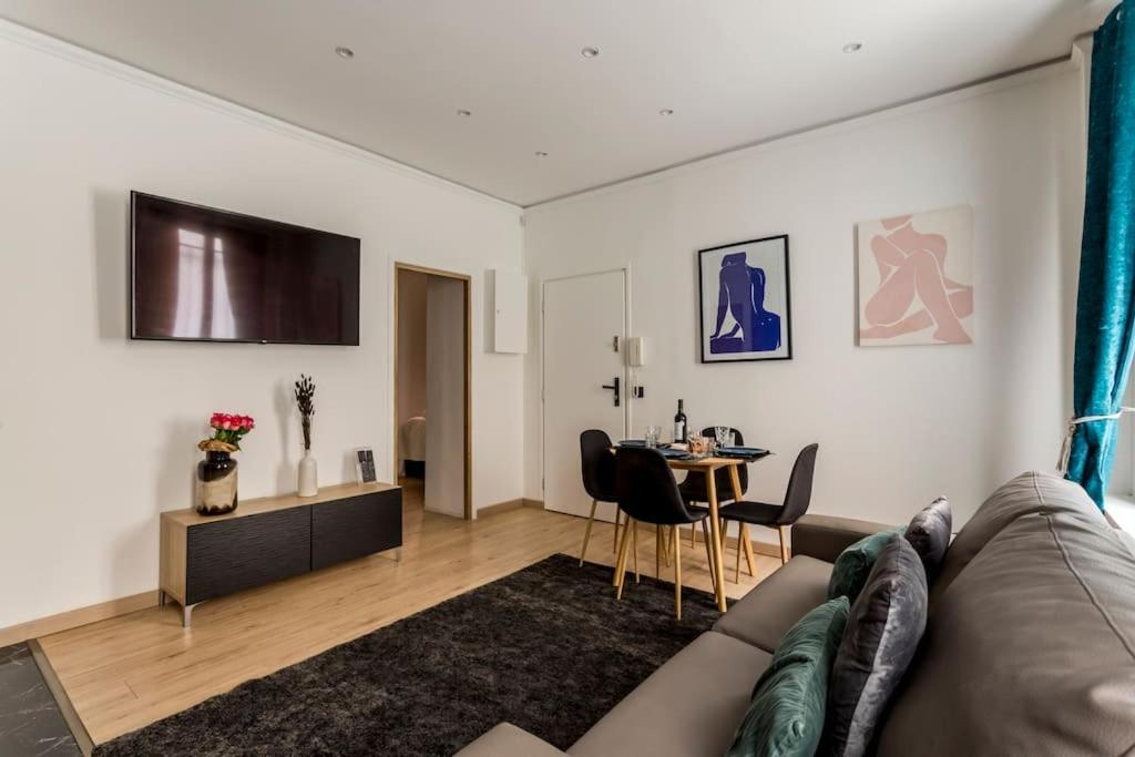 Suite Paris, Tour Eiffel, Champs Elysees Bagian luar foto