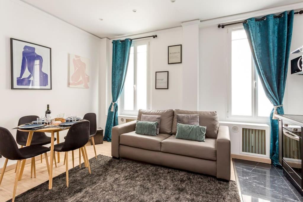 Suite Paris, Tour Eiffel, Champs Elysees Bagian luar foto