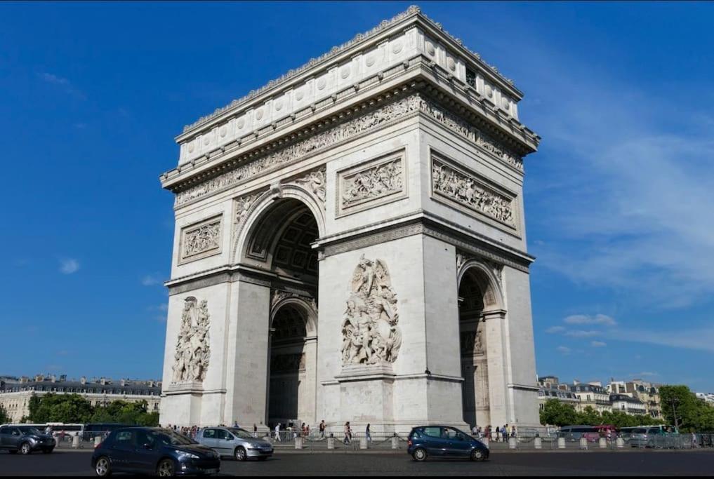 Suite Paris, Tour Eiffel, Champs Elysees Bagian luar foto