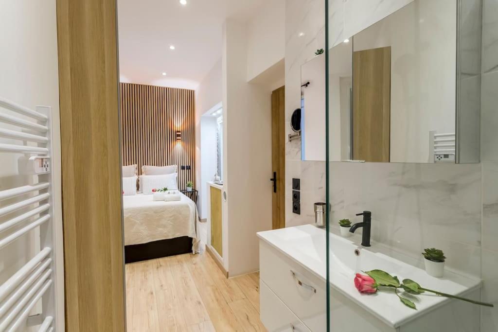 Suite Paris, Tour Eiffel, Champs Elysees Bagian luar foto