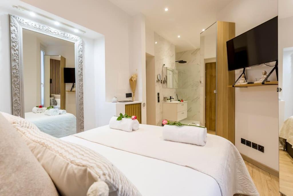 Suite Paris, Tour Eiffel, Champs Elysees Bagian luar foto