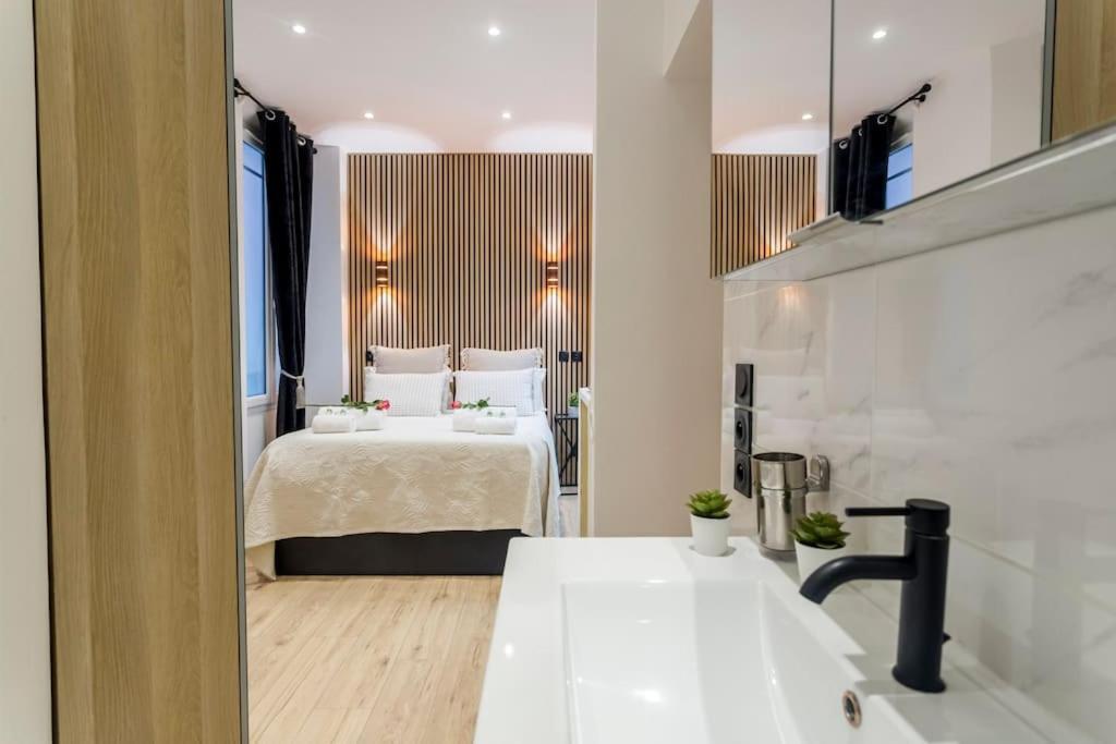 Suite Paris, Tour Eiffel, Champs Elysees Bagian luar foto